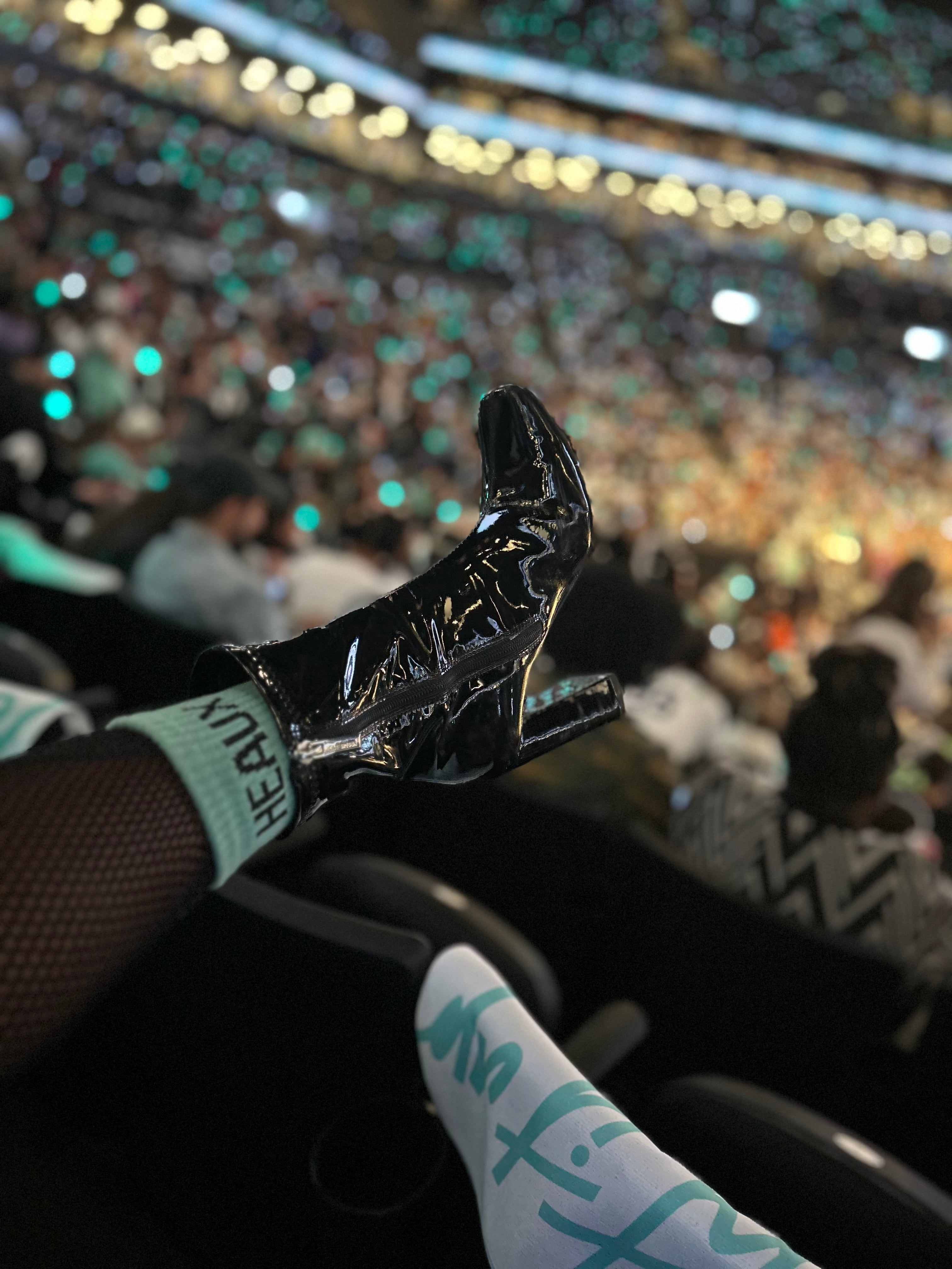 “Heaux-Lific” Sock